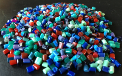 Recycled resin pellets